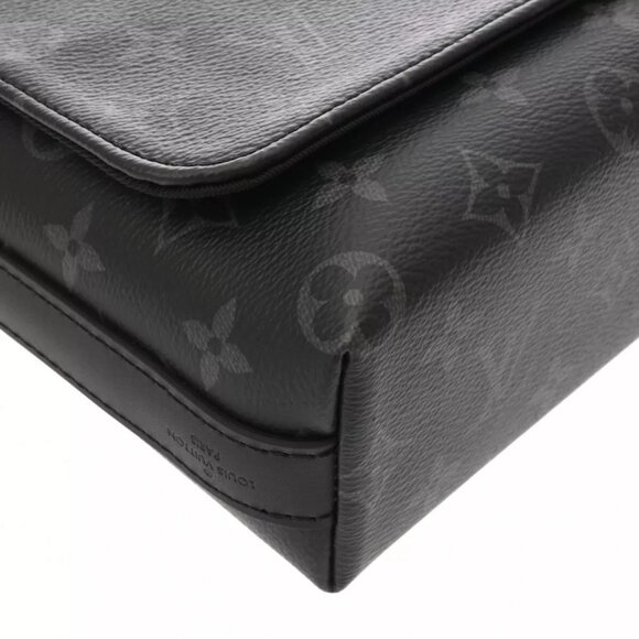 LOUIS VUITTON Monogram Eclipse District PM NV2 Black/Noir/Gray - Picture 6 of 14